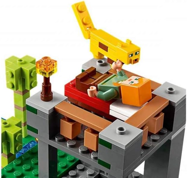 LEGO Minecraft The Panda Nursery 21158 Construction Toy for Kids, Great Gift for Fans of Minecraft and Pandas (204 Pieces)