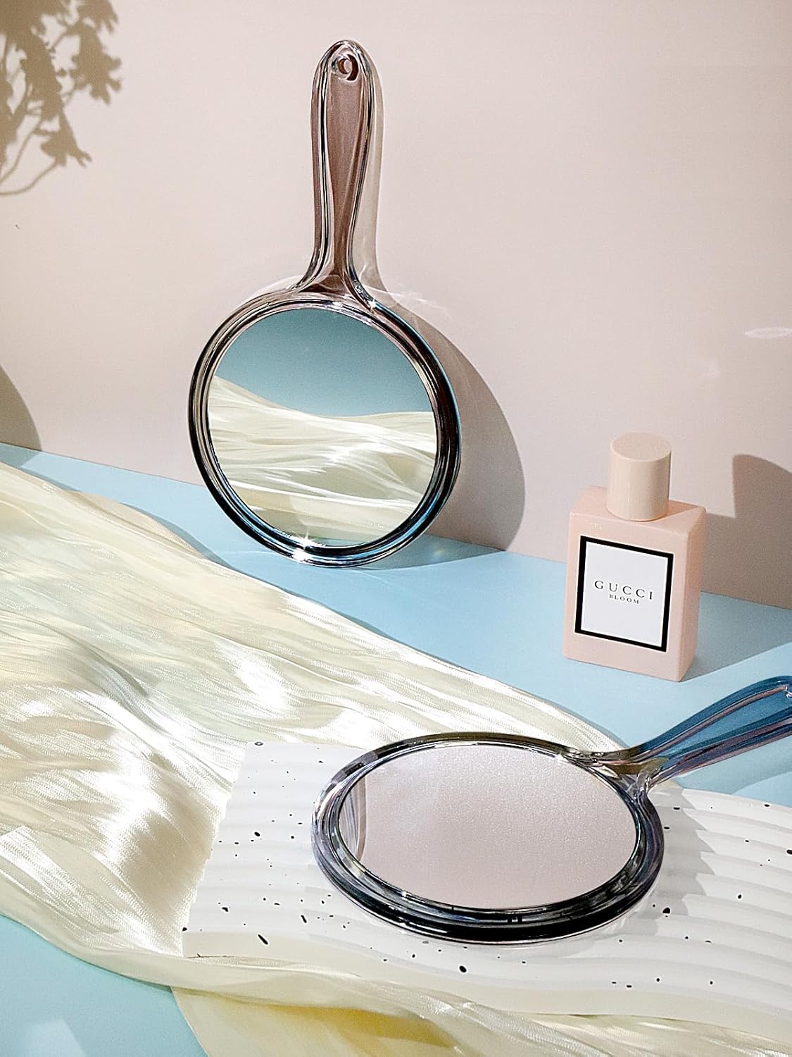 Double-Sided Handheld Mirror with 1X/15X Magnification, Perfect for Travel and Makeup, 8.3" L x 4.5" W(Transparent Black, 1PC)