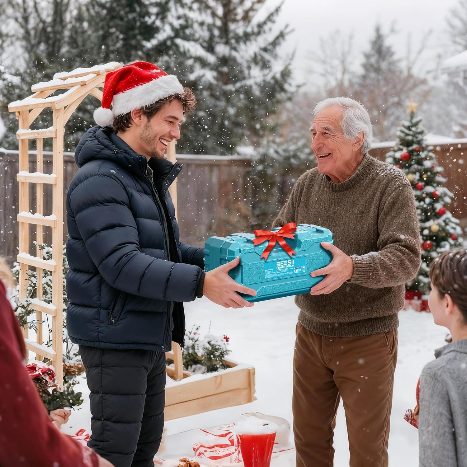 Seesii Mini Chainsaw, 6-inch Mini Chainsaw Cordless, Handheld Electric Power Chain Saw with 2 Batteries, for Tree Trimming Wood Cutting, Best Gifts for Father, Dad, Husband, Men