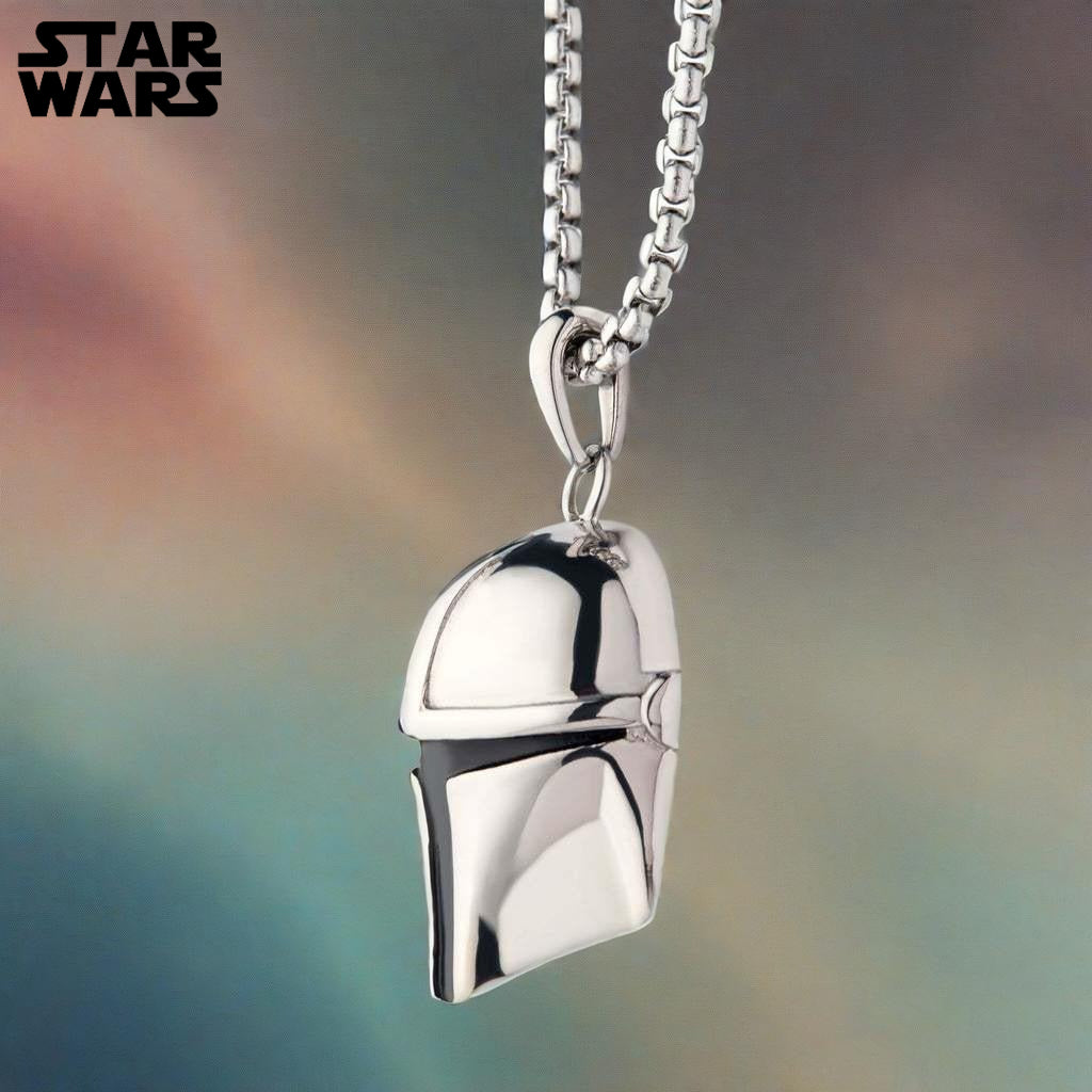 Collar colgante del casco Mandalorian