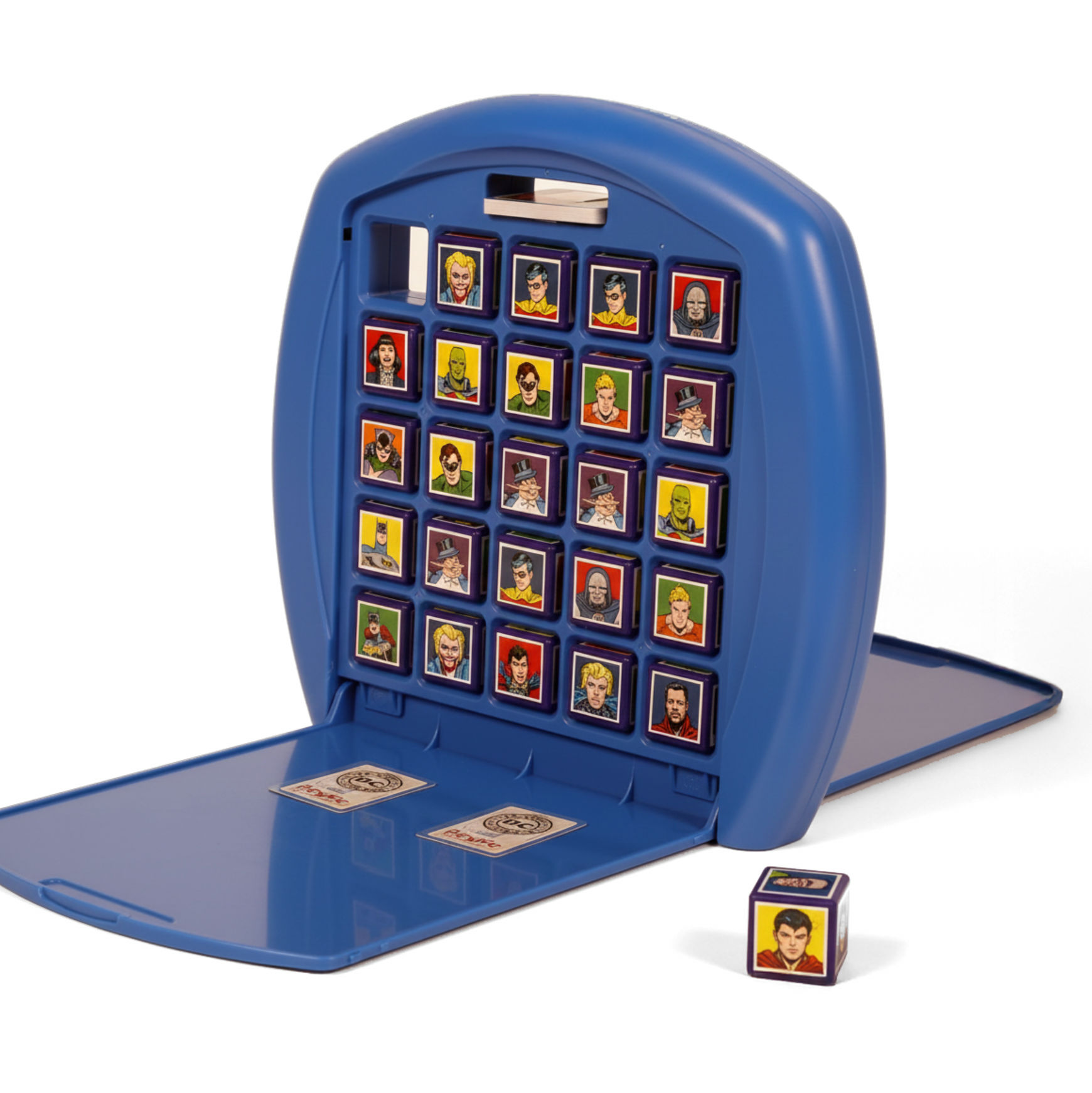 Juego de parejas • DC Comics